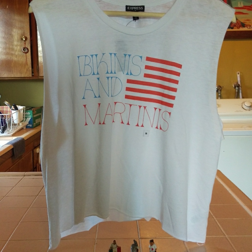 Express no-sleeve top. Size M